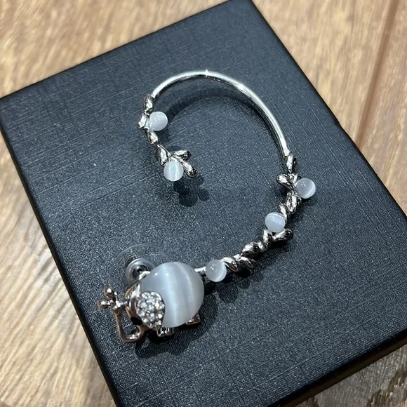 Cute elephant earring - Picture 4 of 4